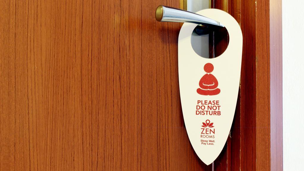 Zen Rooms Seminyak Mertanadi Exterior foto